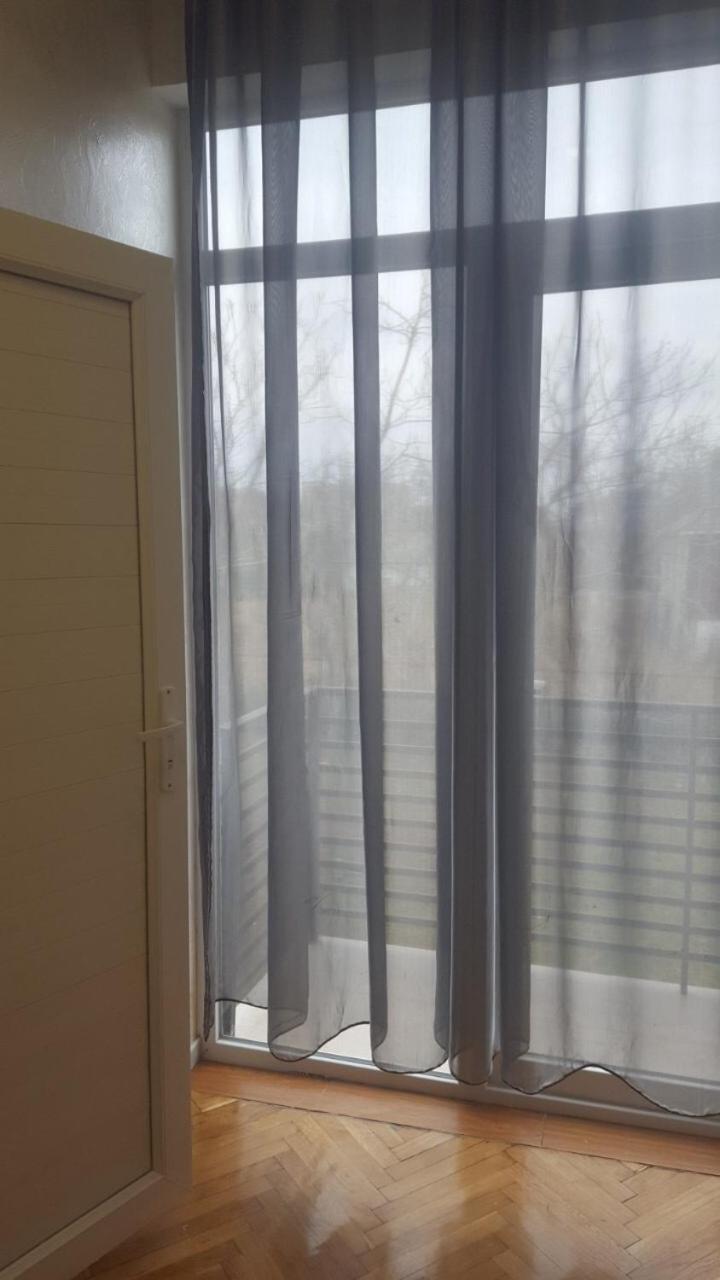Hotel Near The Sea 코불레티 외부 사진