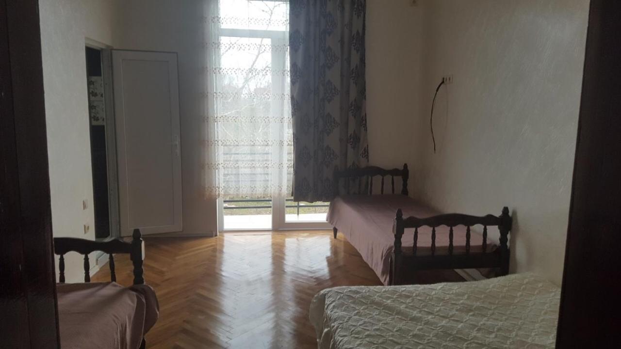 Hotel Near The Sea 코불레티 외부 사진